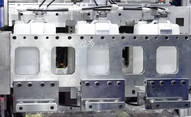 Dialysate Barrel Blow Molding Machine