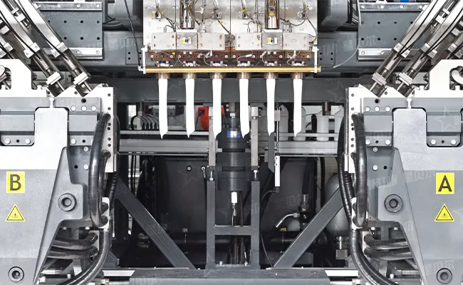 Inclined Neck Bottle Blow Molding Machine