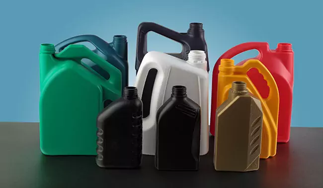 Engine Oil Bottle Blow Molder application