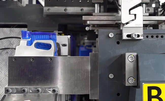 5 Liter Blow Molding Machine