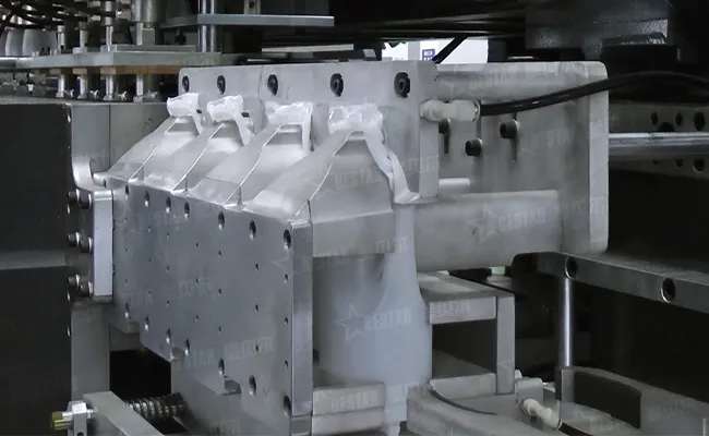 Food & Beverage Packaging Bottle Blow Molding Machine