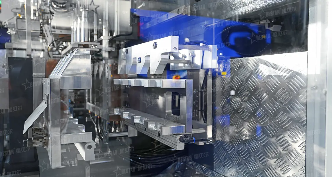 Hydraulic Blow Molding Machine